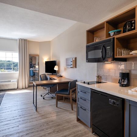 Candlewood Suites Manassas By Ihg Kültér fotó