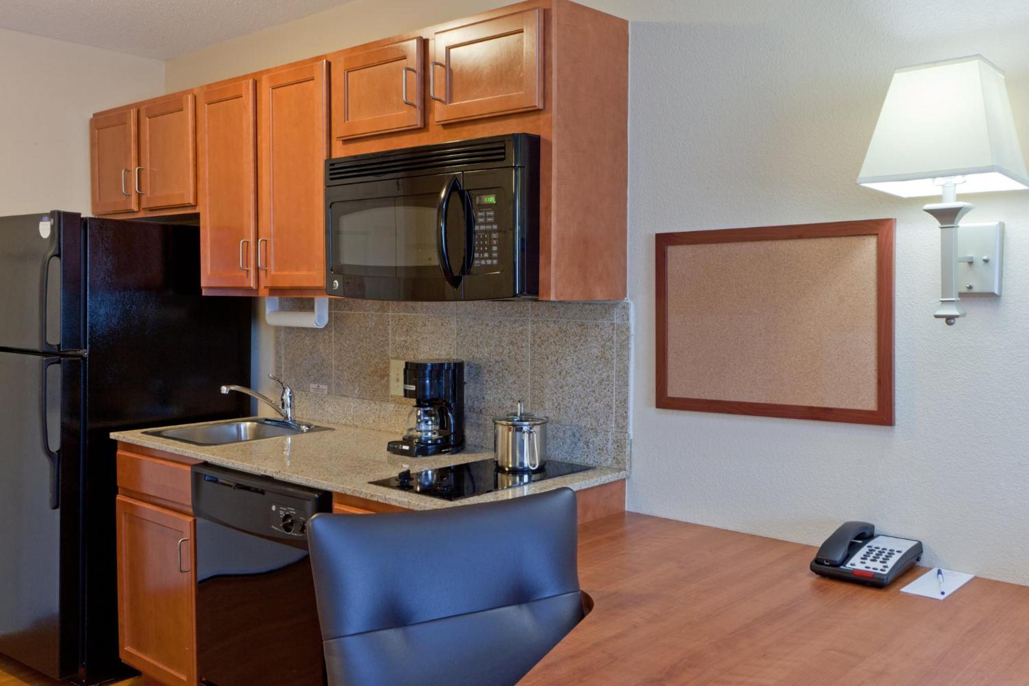 Candlewood Suites Manassas By Ihg Kültér fotó