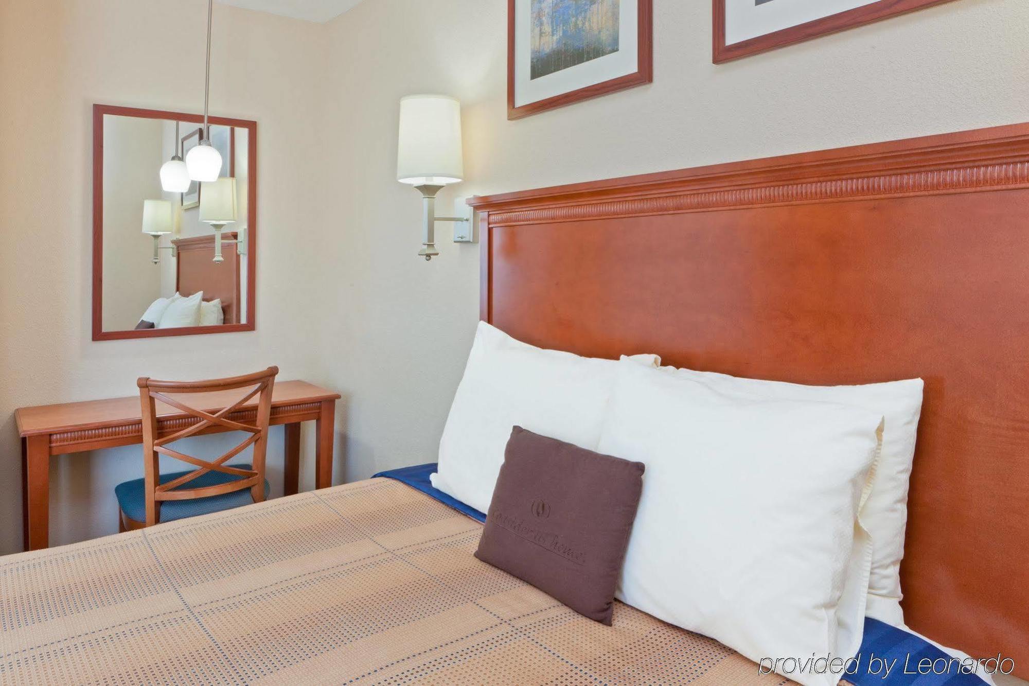 Candlewood Suites Manassas By Ihg Kültér fotó
