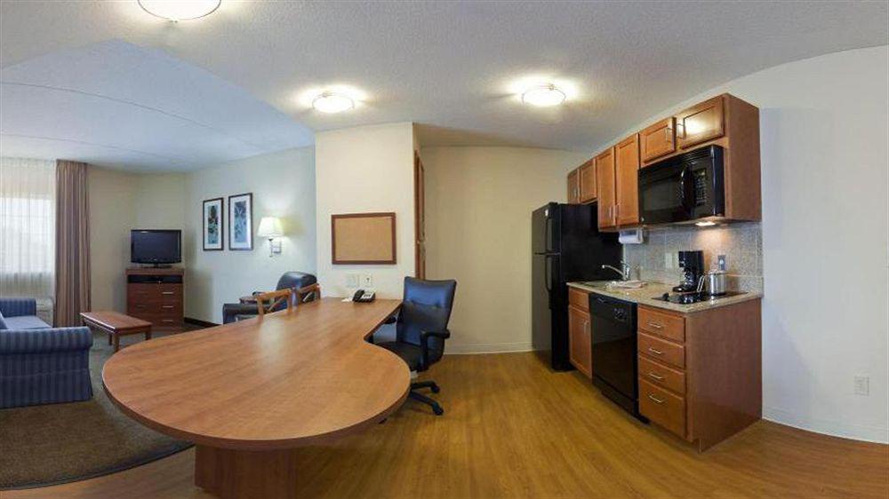 Candlewood Suites Manassas By Ihg Kültér fotó
